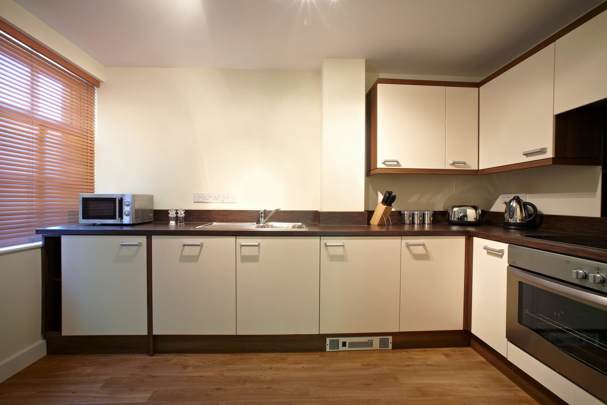 Exchange Building Apartments By Viridian Apartments บอร์นมัธ ภายนอก รูปภาพ