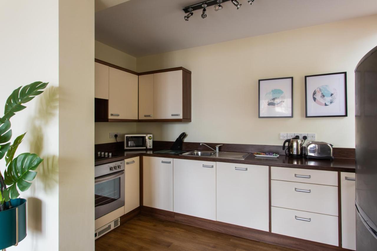 Exchange Building Apartments By Viridian Apartments บอร์นมัธ ภายนอก รูปภาพ